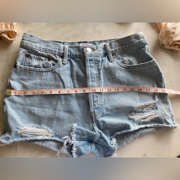 RE/DONE DENIM CUTOFFS - Picture 7 of 8